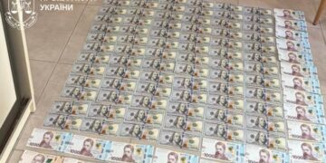 Співачка опери, лікар та 80-річна лідерка: у Харкові родина торгувала довідками про інвалідність