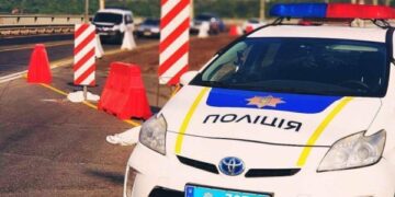 Водіїв попереджають про перекриття руху через плотину Дніпровської ГЕС