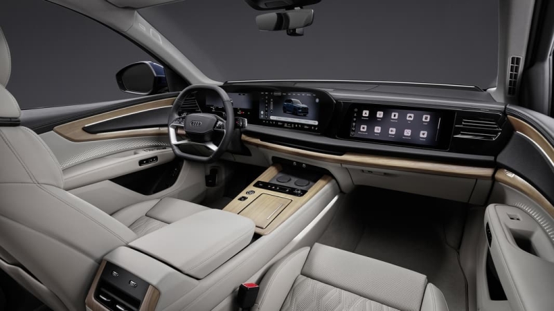Третє пришестя Audi Q7: тепер із «розумними» фарами та трьома екранами в салоні