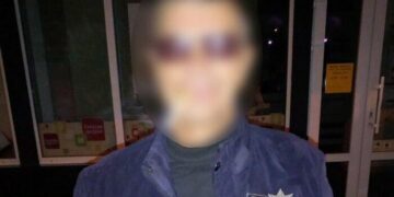 У Хмельницькому судитимуть чоловіка, який порушив судову заборону наближатися до потерпілої