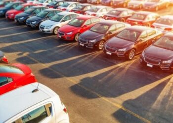 Українці стали рідше купувати дизельні авто: які моделі обирають найчастіше