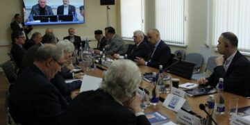 Фасад із тріщинами: як Іран за зачиненими дверима скаржиться на “кидалово” з боку Кремля