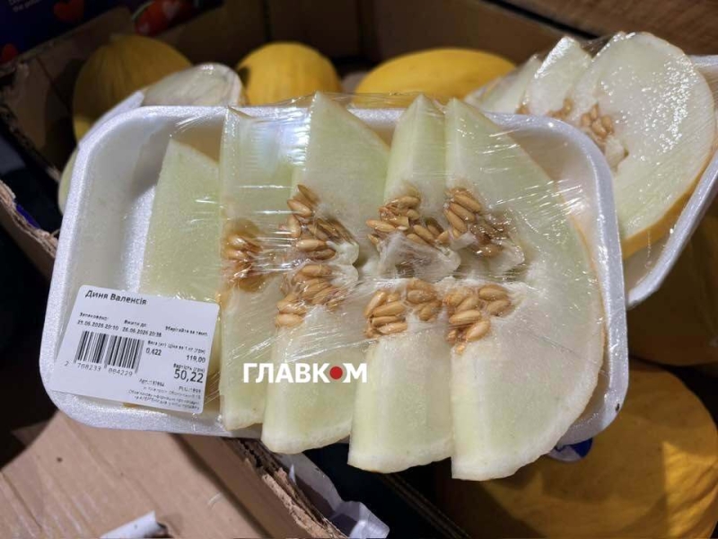 Купуйте кавун скибками. На які хитрощі йдуть магазини, щоб розпродати перші дорогі баштанні