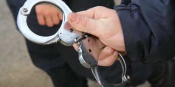 Кайданками до драбини: у сусідній з Івано-Франківщиною області викрили порушення в ТЦК (ВІДЕО)
