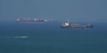 Європу попередили про збори за прохід Ормузькою протокою – ЗМІ