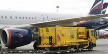 Росія заборонила експорт авіаційного пального до кінця осені
