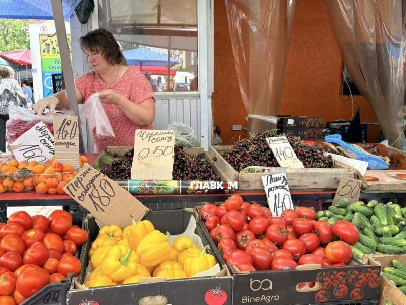 У Києві розпочався сезон черешні: які ціни на ринках