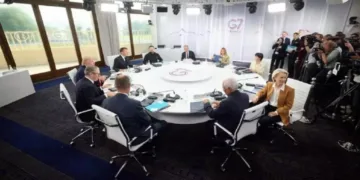 G7 посилить військову підтримку України та санкційний тиск на Росію – Макрон