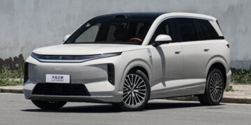 BYD представила новий флагманський електричний кросовер Great Tang (ФОТО)
