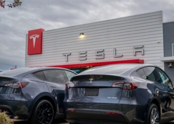 Tesla повернула лідерство на світовому ринку електромобілів