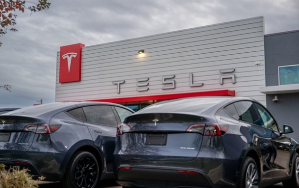 Tesla повернула лідерство на світовому ринку електромобілів