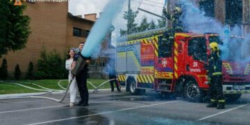 “Буде хлопчик!”: у пожежній частині Тернополя провели незвичайну гендер-паті (відео)