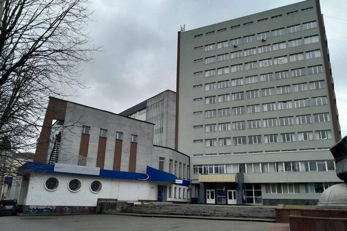 На Хмельниччині виставили на приватизацію два державні об’єкти