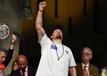 Промоутер озвучив кандидатуру на прощальну битву Усика