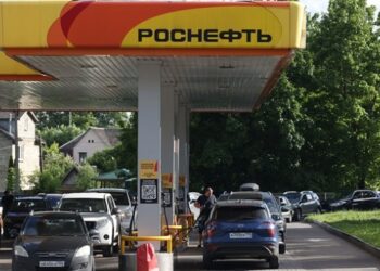 У Росії запроваджують нові ліміти на АЗС