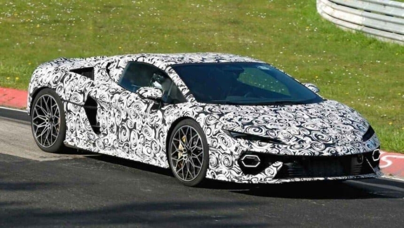 Lamborghini Temerario Spyder: коли 907 сил зустрічаються з відкритим небом