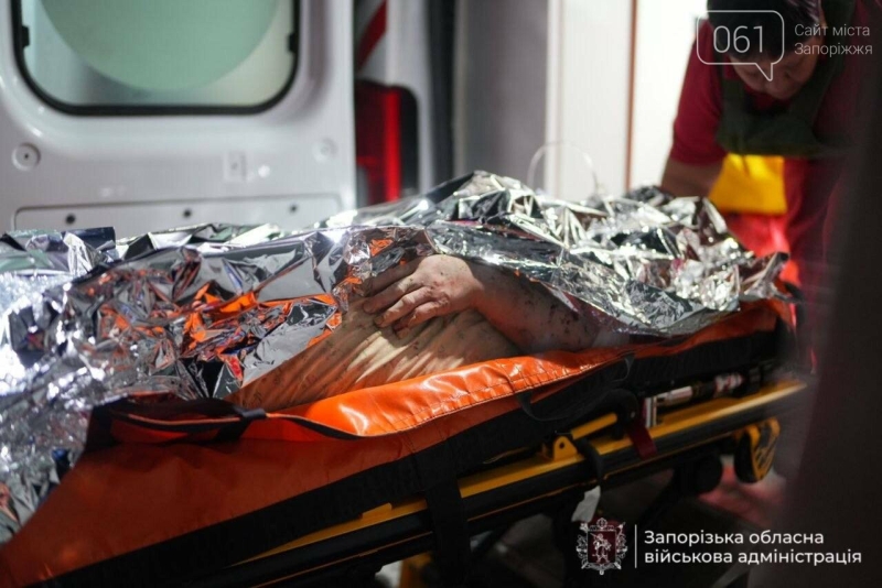 Вночі росіяни атакували Запоріжжя: пошкоджено будинки, троє людей постраждали