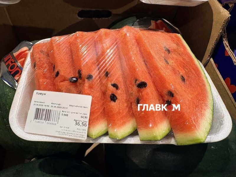 Купуйте кавун скибками. На які хитрощі йдуть магазини, щоб розпродати перші дорогі баштанні