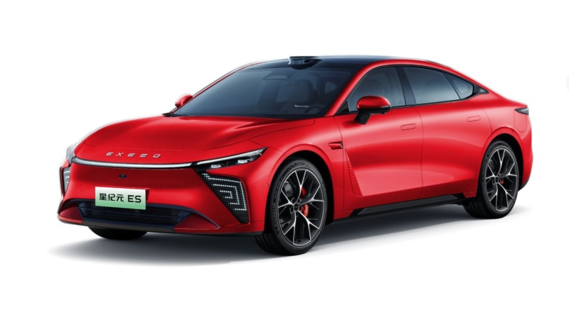 Exeed Exlantix ES 2026: ШІ-кокпіт, повернення фізичних кнопок та LiDAR на даху
