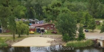У місті Самар бізнесмен незаконно збудував комплекс відпочинку на землях лісового фонду