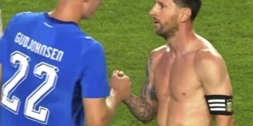ВІДЕО. Мессі не одразу зрозумів, хто перед ним. Реакція Лео стала вірусною