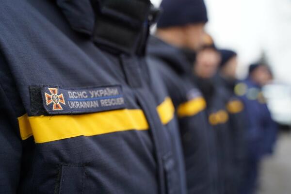 У Запорізькій області ворожі атаки спричинили пожежу на агропідприємстві