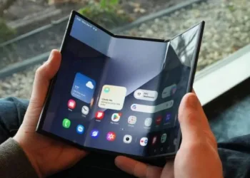 Galaxy TriFold повернеться у 2027 році: Samsung готує нову модель свого передового гаджета