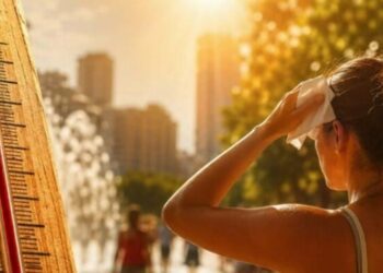 Європу знову накриє аномальна спека до +42°C: чи прийде вона в Україну