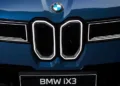 BMW iX3 LWB: 919 км ходу, 800 вольт та «мізки» від DeepSeek