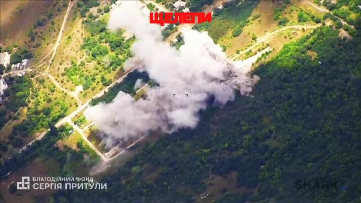 Українська авіація знищила російський командний пункт у Лисичанську, - ВІДЕО