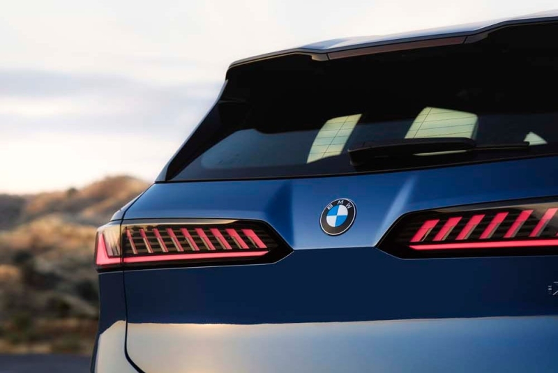 BMW iX3 LWB: 919 км ходу, 800 вольт та &laquo;мізки&raquo; від DeepSeek