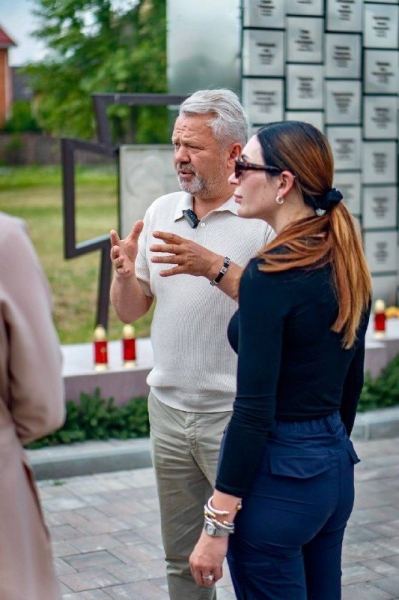 Буча, Лавра та Лук’янівка: як блогерка Лора Лумер за один візит змінила думку про Україну