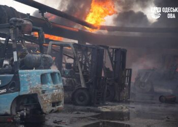 Кількість постраждалих після атаки на підприємство Одеської області зросла до шести