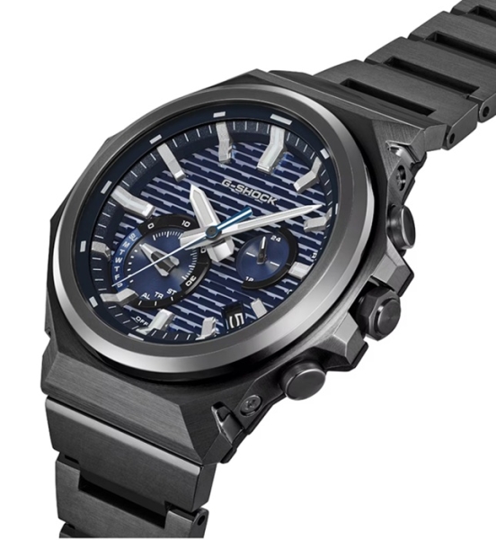 Casio випустила у США дві нові моделі ударостійких годинників G-Shock у тонкому металевому корпусі та строгому дизайні
