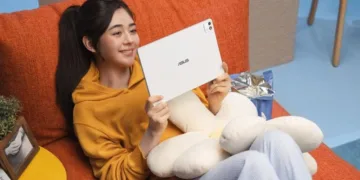 Ультратонкий ASUS Pad (2026) з Tandem OLED-дисплеєм та ергономічною підставкою-“оріґамі” дебютує на першому ринку вже 6 серпня