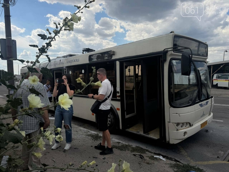 Подробиці атаки дрона по громадському автобусу у Запоріжжі