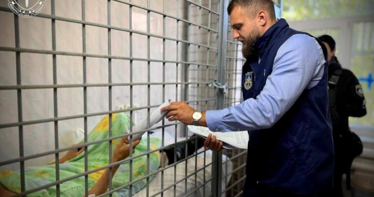 Удар ракетами по виставці під Києвом: організатору вручили підозру, він також поранений — нові деталі