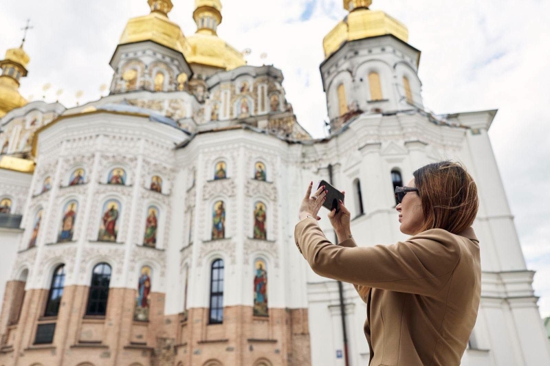 Буча, Лавра та Лук’янівка: як блогерка Лора Лумер за один візит змінила думку про Україну