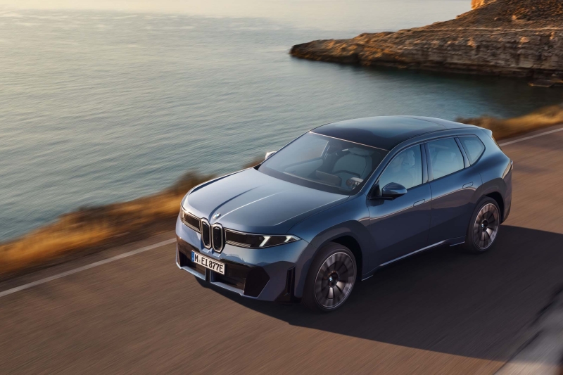 BMW iX3 LWB: 919 км ходу, 800 вольт та &laquo;мізки&raquo; від DeepSeek