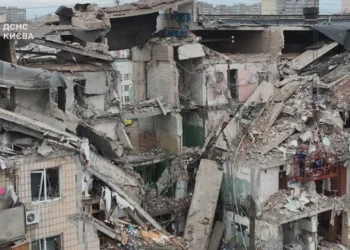 Чому балістичні ракети іноді випереджають повітряну тривогу в Києві: відповідь радника Міноборони