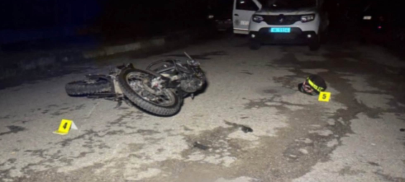 1,47 проміле: п'яний мотоцикліст влетів в авто та збив пішохода на Прикарпатті (ФОТО)