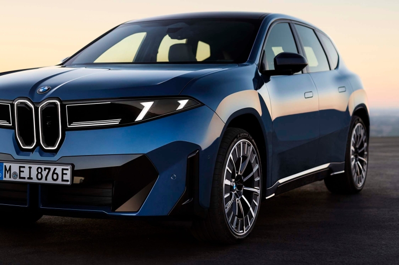 BMW iX3 LWB: 919 км ходу, 800 вольт та &laquo;мізки&raquo; від DeepSeek