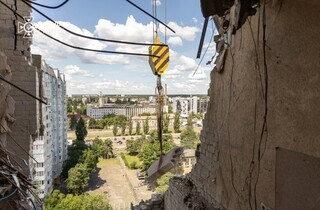 Рятувальники завершили розбір завалів у столичній багатоповерхівці, кількість жертв знову зросла