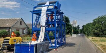Модернізація без розриттів: у Корабельному районі за один день оновили ділянку каналізаційного колектора, – ФОТО