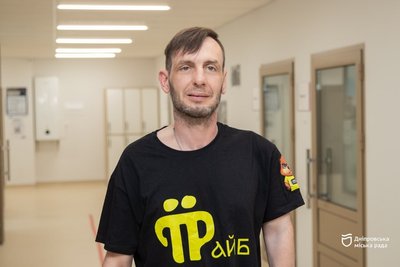 Найбільший страх - не загинути, а стати безпомічним та безпорадним: історія добровольця і ветерана ЗСУ, який зараз  відновлюється у Дніпрі