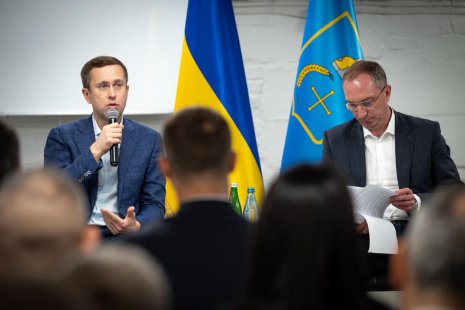 Новий прем&rsquo;єр-міністр відвідав Сумщину: обговорили підготовку до зими та захист від КАбів