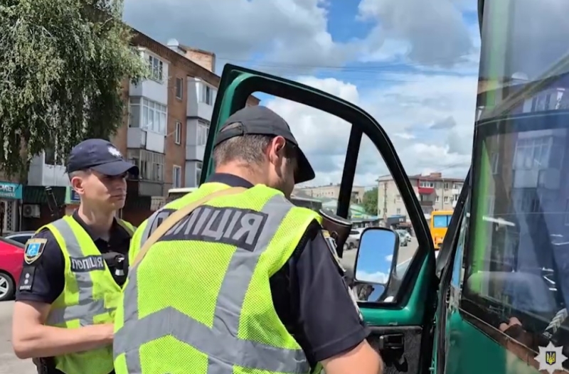 Поліцейські Сумщини виявили понад дві тисячі порушень ПДР під час профілактичних заходів