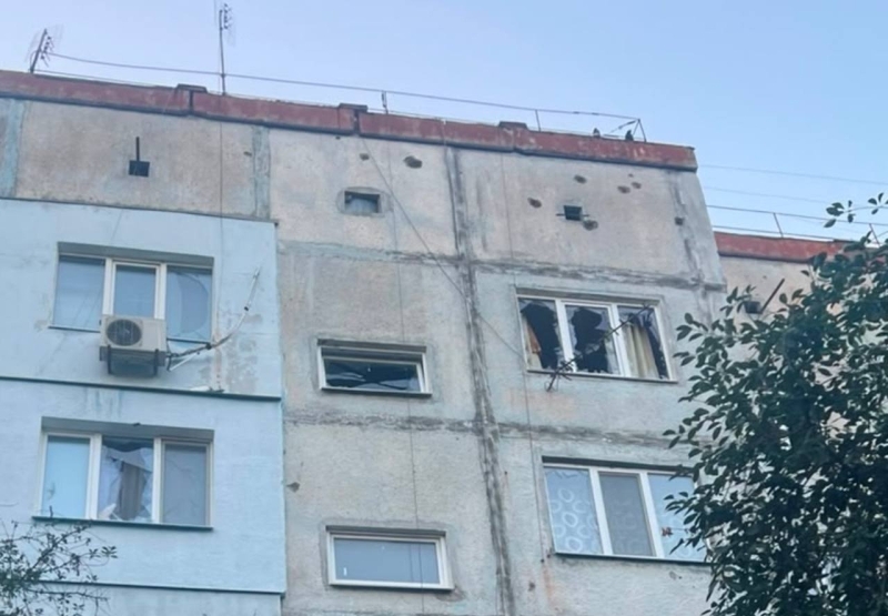 Постраждав 59-річний чоловік: ворог вдарив по чотирьох районах Дніпропетровщини