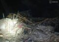 У Сумах патрульні надавали домедичну допомогу травмованому хлопчику після удару КАБами (ВІДЕО)