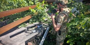 У Сумах ворожий FPV-дрон впав на подвір’я приватного домоволодіння